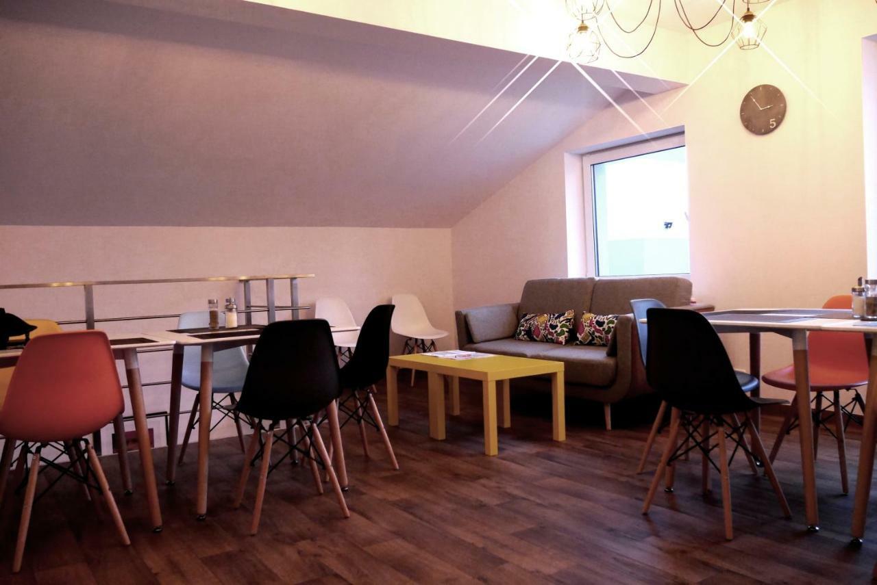 Obiekt Noclegowy Ocelot Pruszków Esterno foto